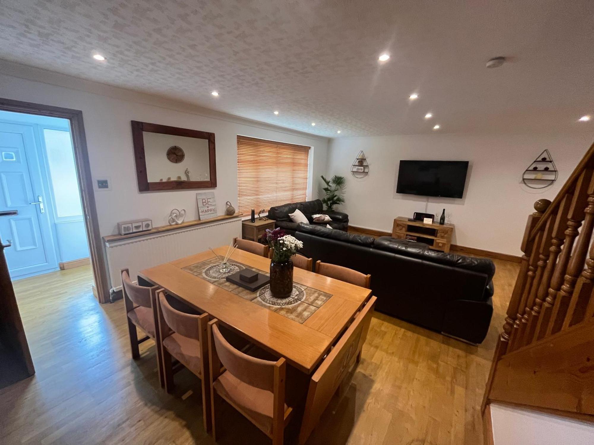 Wilford Charm Spacious 3Br Retreat In Nottingham Buitenkant foto